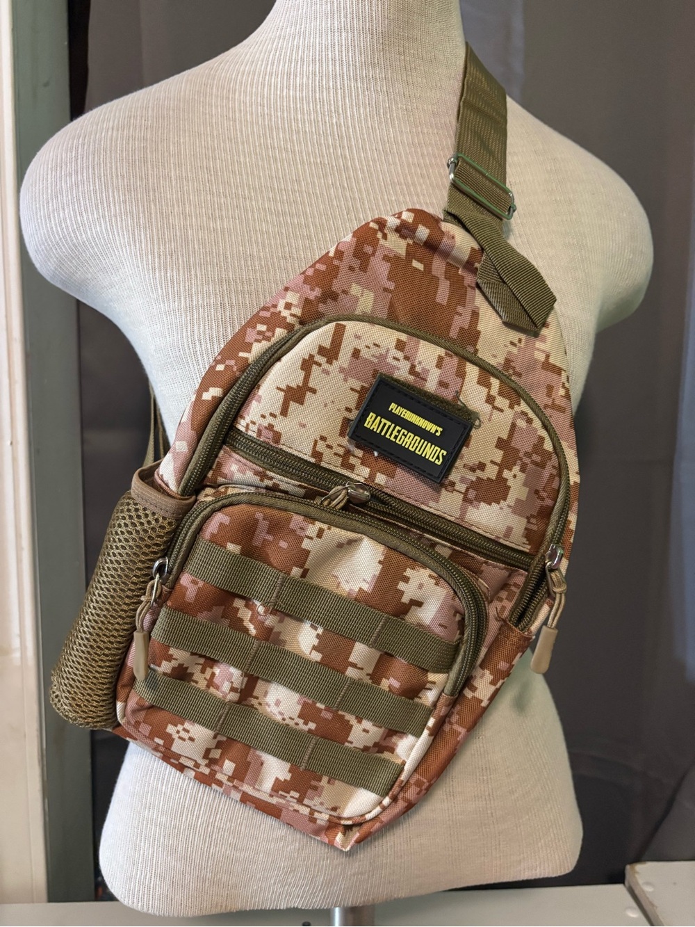 PUBG Battlegrounds Men’s Digital Camo Sling Bag - Brown